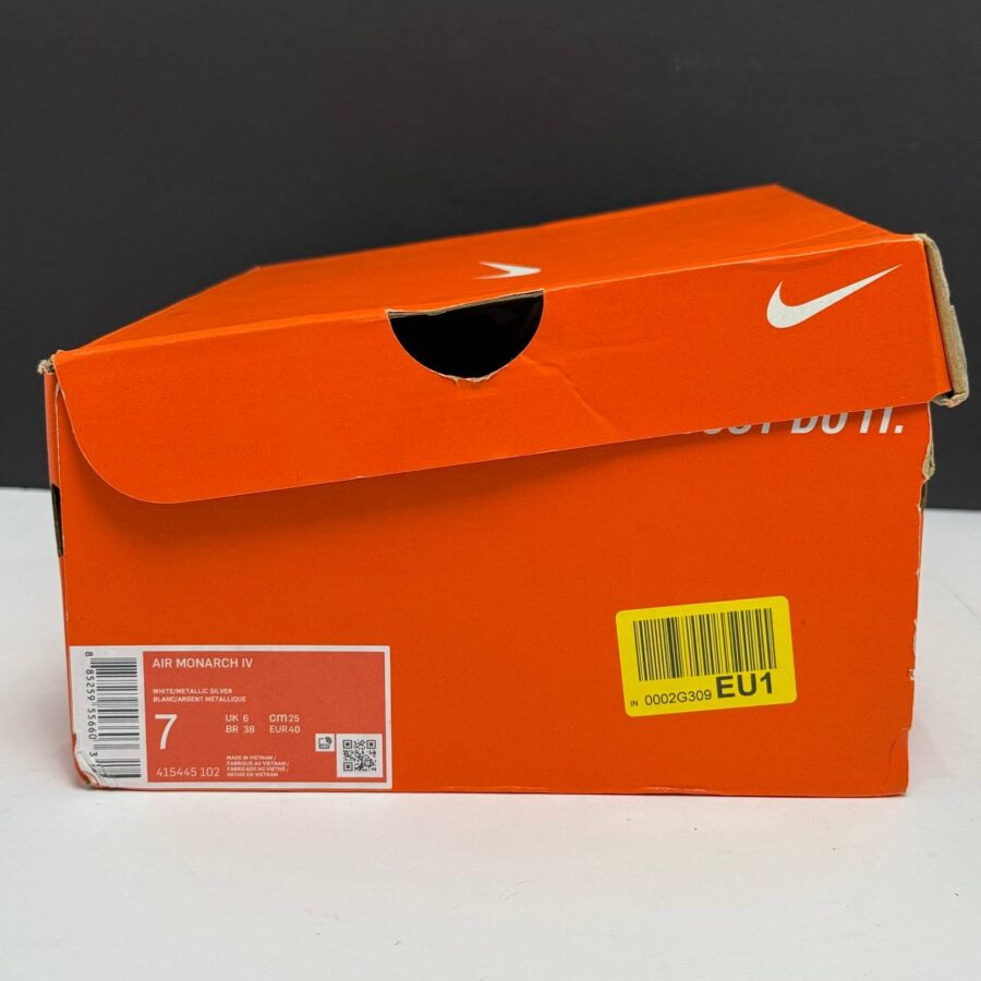 Nike Monarch IV White Size EU40