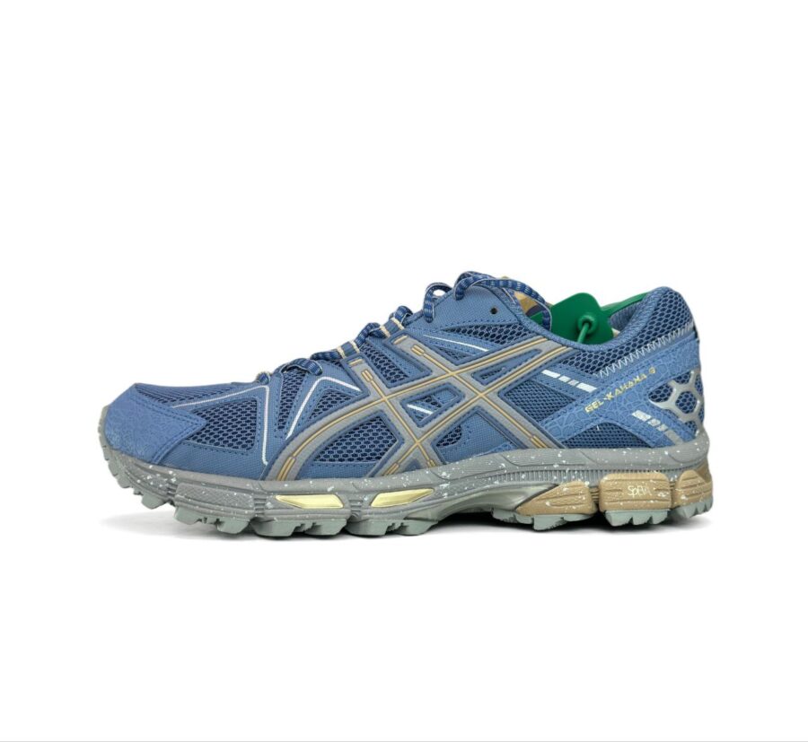 Asics Gel-Kahana 8 Size 41.5 1011B109-400