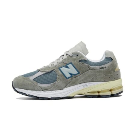 New Balance 2002R Protection Pack Mirage Grey Size 42 M2002RDD