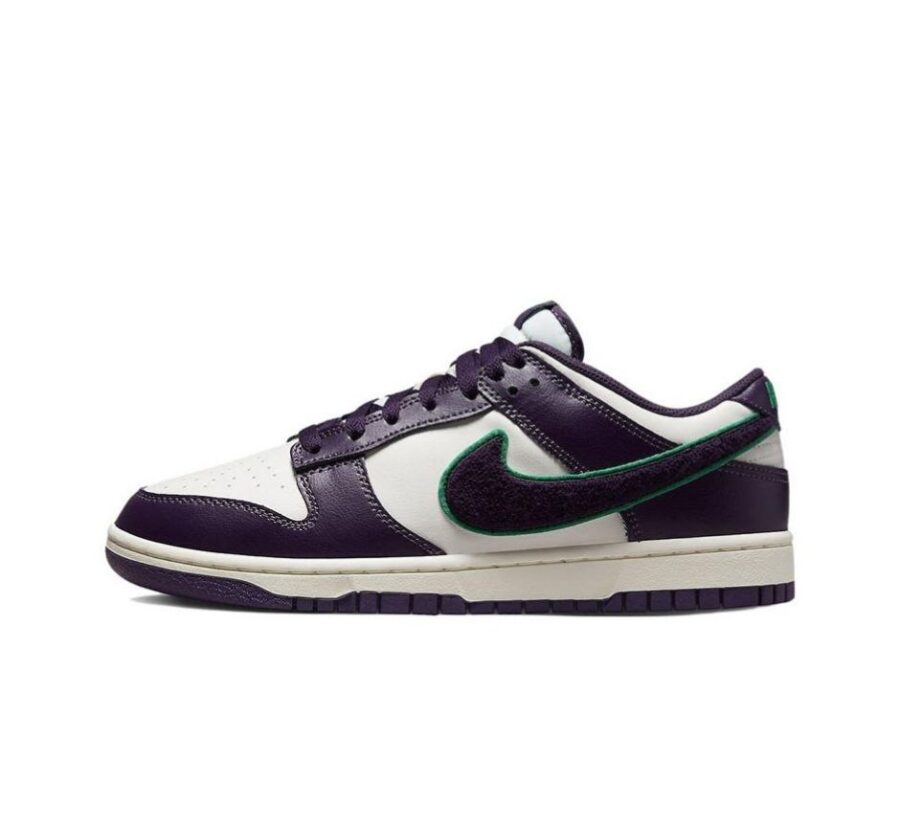 Nike Dunk Low "Chenille Swoosh" Size 42.5 DQ7683-100