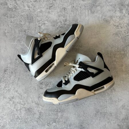 Jordan 4 Retro Platinum Gold (GS) Size EU 40