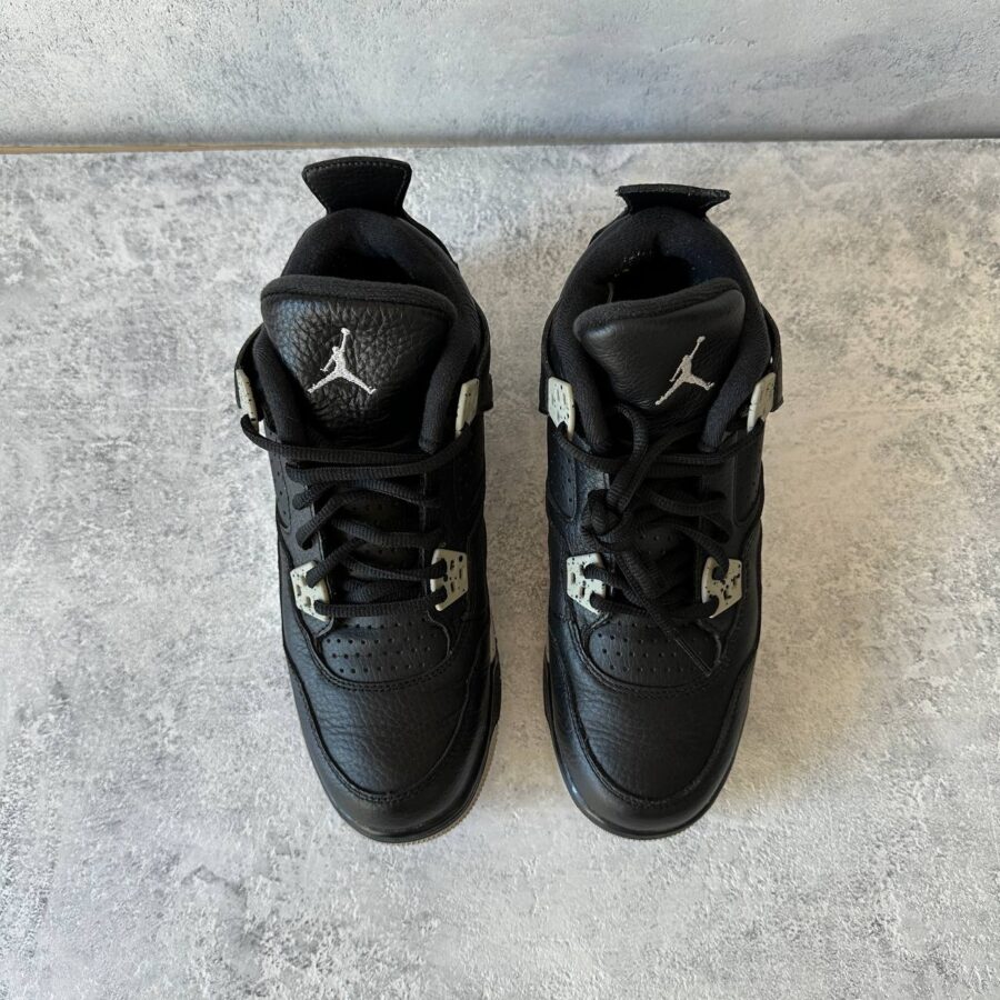 Nike Air Jordan 4 Retro Oreo Size EU 38.5 - Image 5