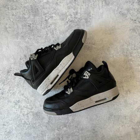 Nike Air Jordan 4 Retro Oreo