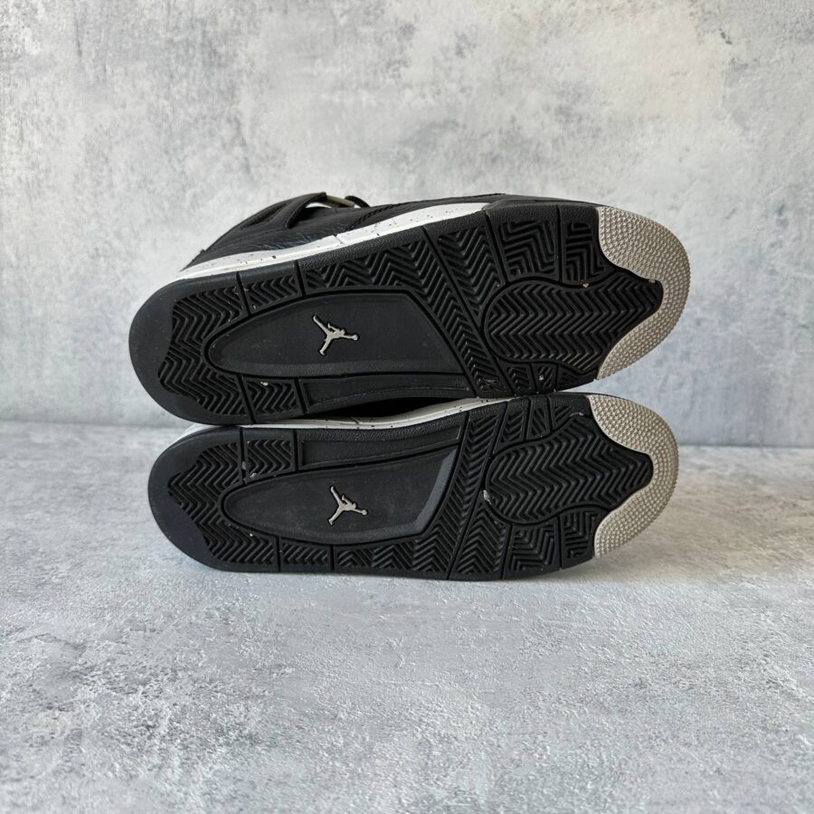 Nike Air Jordan 4 Retro Oreo