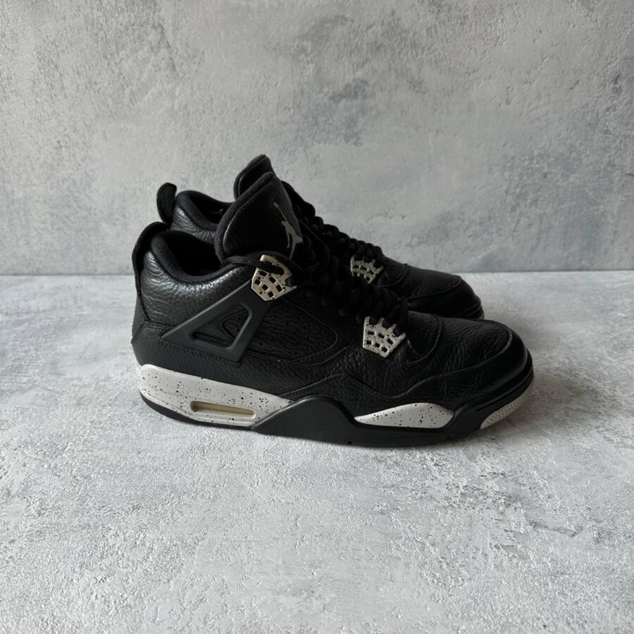 Nike Air Jordan 4 Retro Oreo Size EU 42 - Image 2