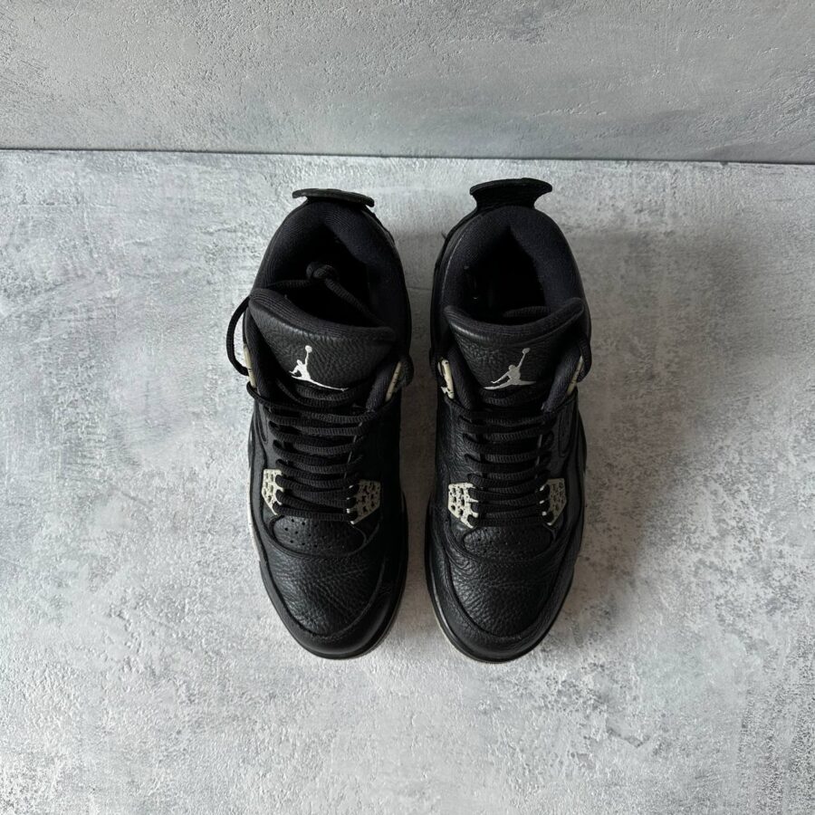 Nike Air Jordan 4 Retro Oreo Size EU 42 - Image 5