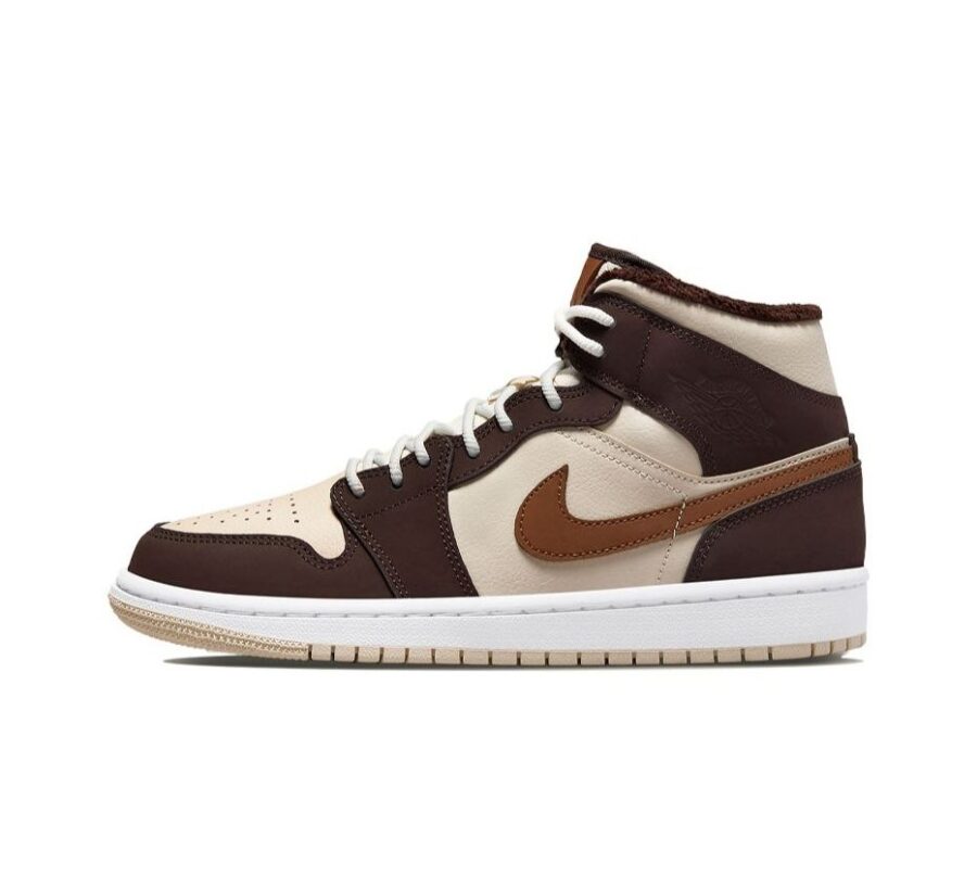 Air Jordan 1 SE Mid "Cream Dark Chocolate" Size 44 DO6699-200
