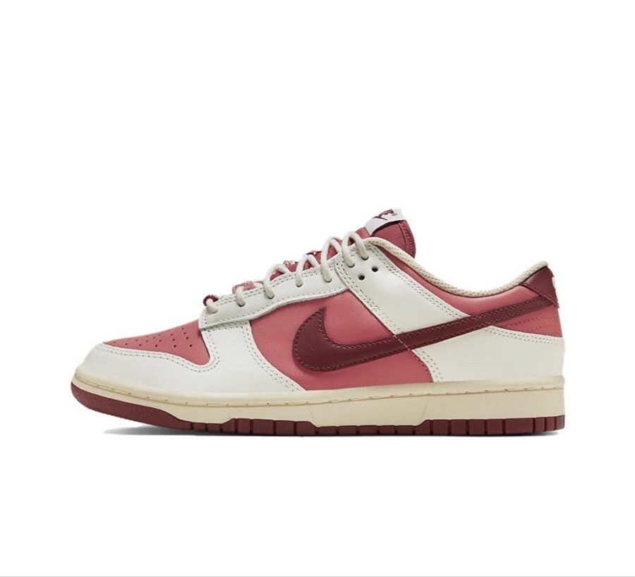 Nike Dunk Low 'Valentine's Day HF0736-161 Size 38,5